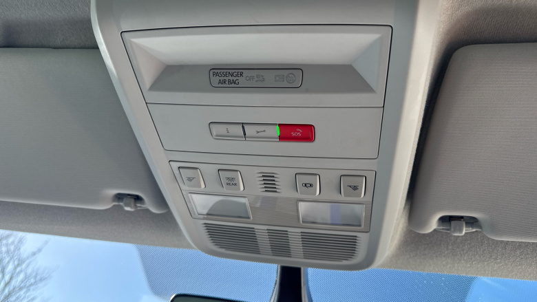 Volkswagen Transporter T32 Swb Diesel 2.0 TDI 110 Highline Kombi Van